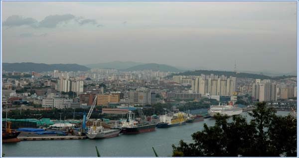 Im Hafen von Incheon