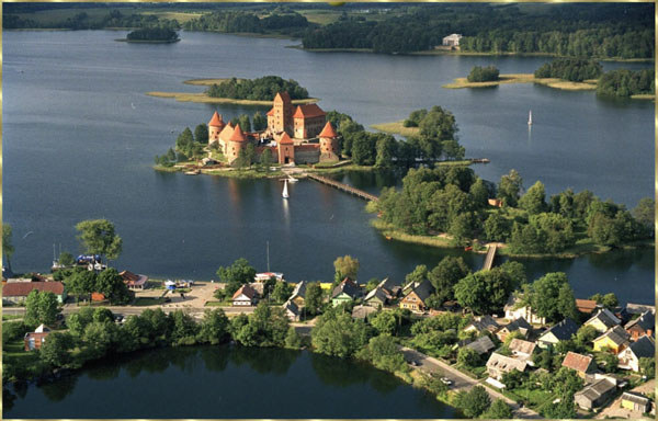Die alte Hauptstadt Trakai mit der schönen Wasserburg